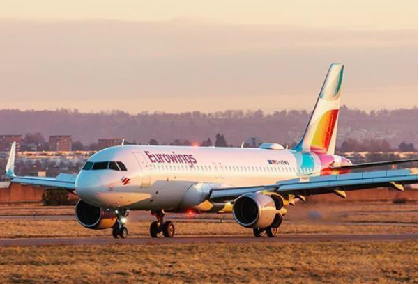 Airline Eurowings partners with food tech brands to launch new in-flight menus