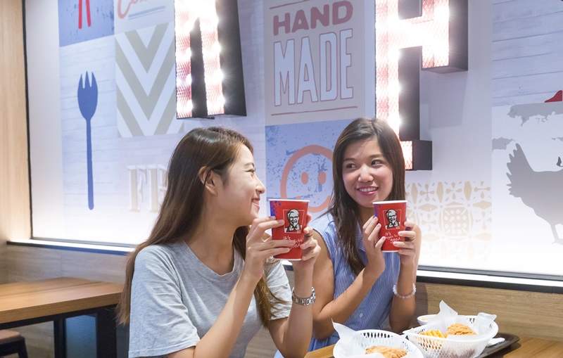 KFC Hong Kong stops its supply of plastic lids and straws