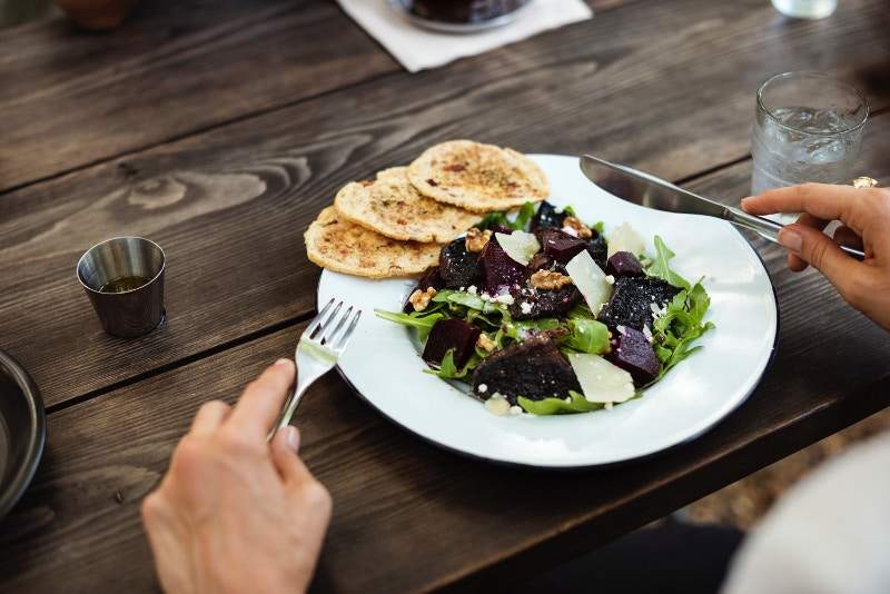 FSS launches consultation on proposals for healthy options when eating out