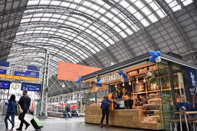 SSP Group opens first Haferkater café at Frankfurt central station