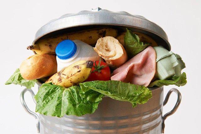 UK food industry shows commitment to halving food waste by 2030