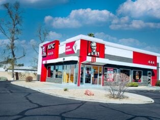 Tasty Chick'n acquires 90 franchised KFC restaurants in US