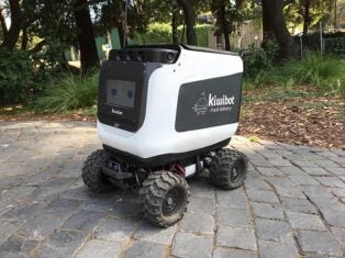 Sodexo and Kiwibot announce contract expansion