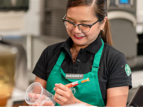 Starbucks reports 8.7% increase in net revenues in Q3 2022