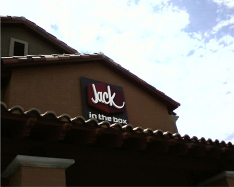 Jack in the Box reports 44.5% total revenue increase in Q4 2022