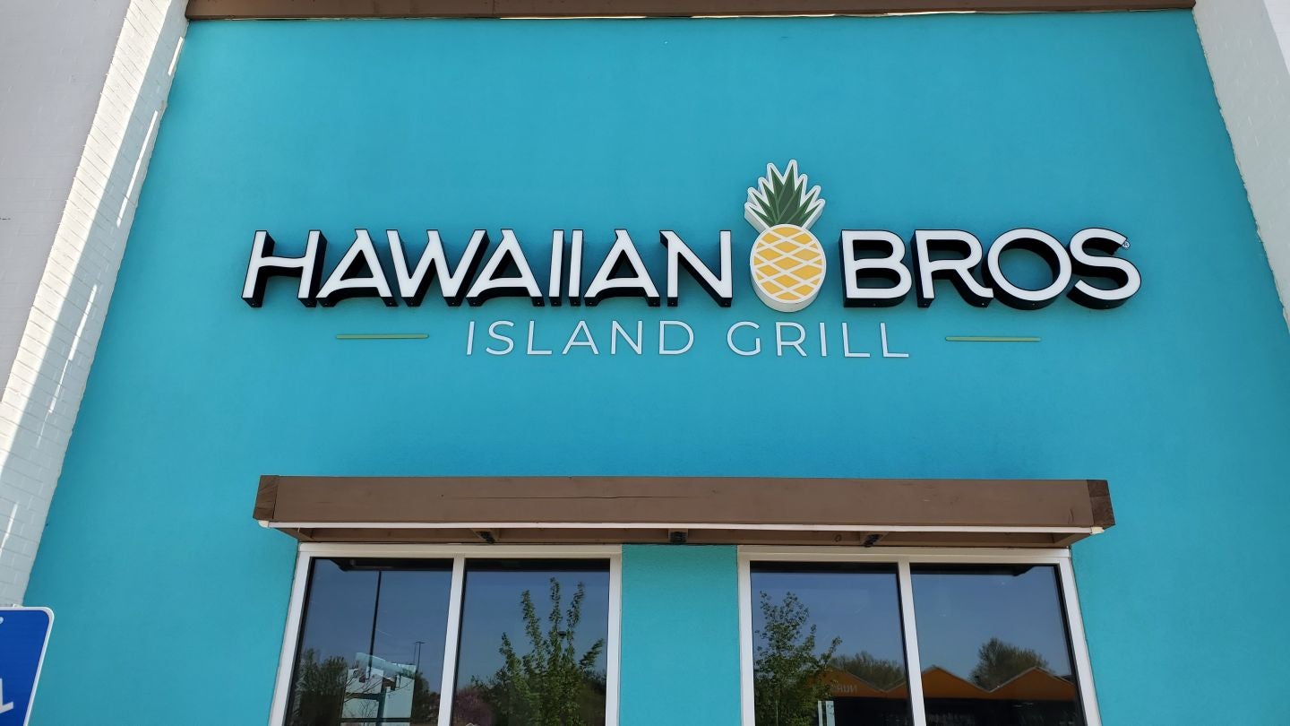 Hawaiian Bros debuts in Tennessee with new Hixson location