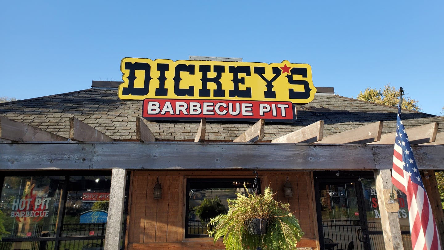 Dickey’s Barbecue Pit to expand in Canada with Alberta site
