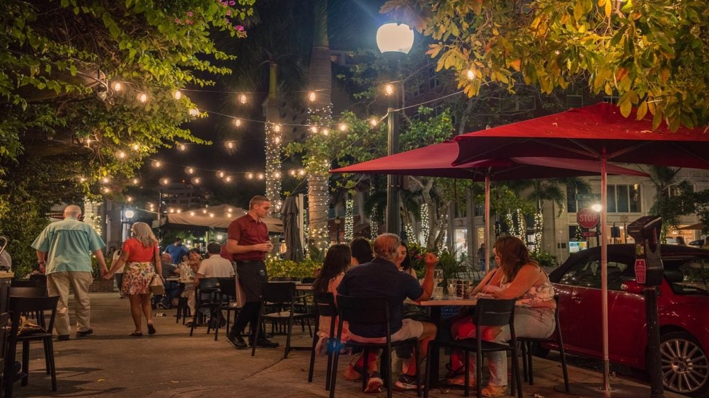 NRA publishes public safety guide for restaurants in the US